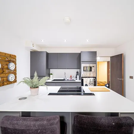 Perfect Leisure And Corporate 2-bedroom In Bradford Town Centre Apartment Bradford (West Yorkshire)