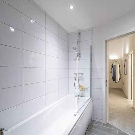Perfect Leisure And Corporate 2-bedroom In Bradford Town Centre Apartment Bradford (West Yorkshire)