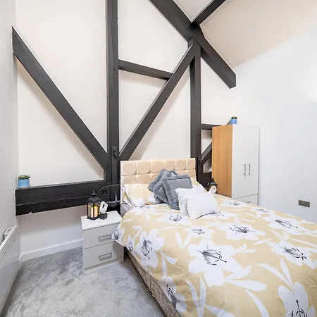 Perfect Leisure And Corporate 2-bedroom In Bradford Town Centre