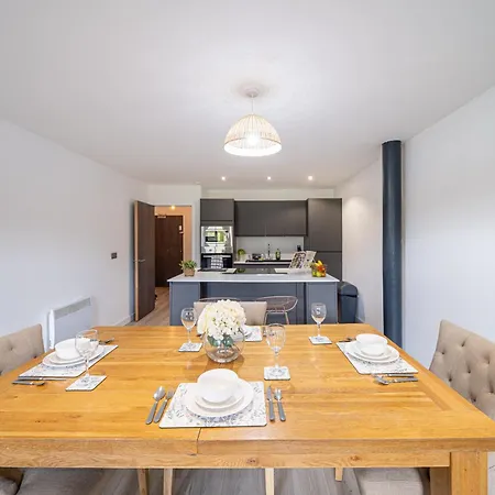 Perfect Leisure And Corporate 2-bedroom In Bradford Town Centre Bradford (West Yorkshire)