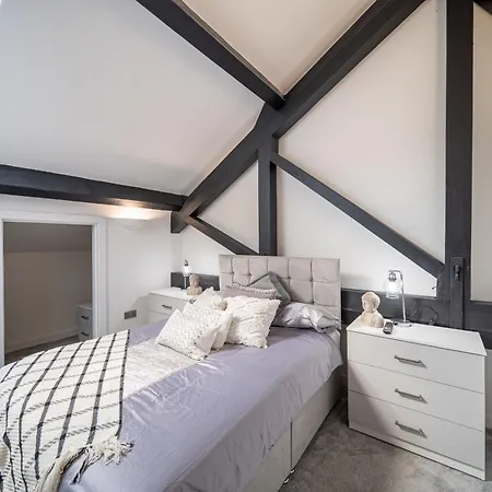 Apartment Perfect Leisure And Corporate 2-bedroom In Bradford Town Centre