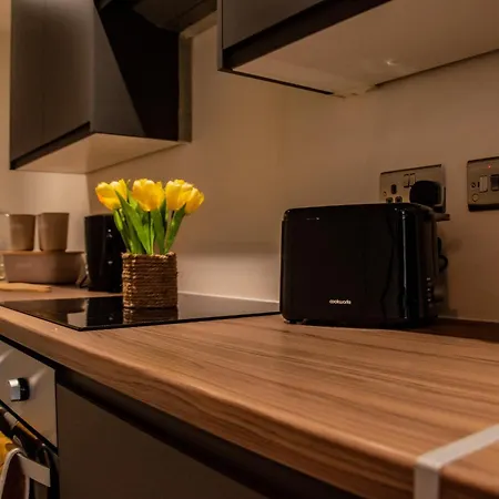 Apartment Perfect Leisure And Corporate 2-bedroom In Bradford Town Centre