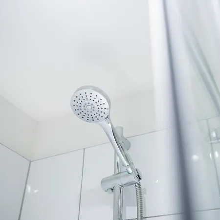 Perfect Leisure And Corporate 2-bedroom In Town Centre 아파트 *