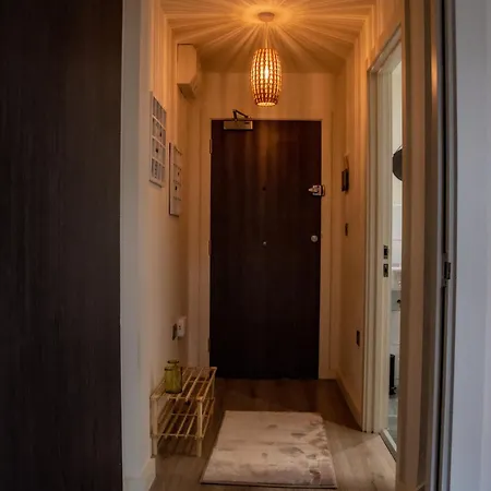 Appartamento Perfect Leisure And Corporate 2-bedroom In Town Centre *