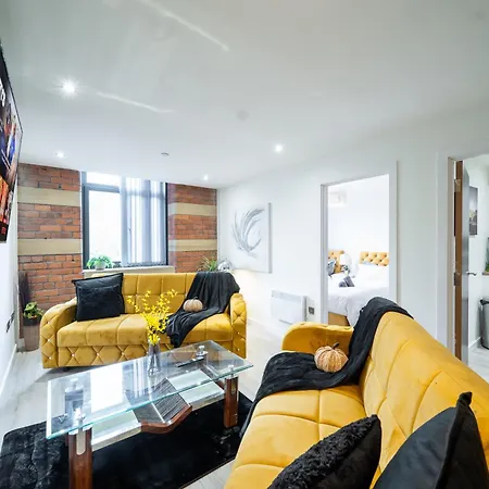 Perfect Leisure And Corporate 2-bedroom In Bradford Town Centre Apartment