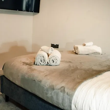 Perfect Leisure And Corporate 2-bedroom In Town Centre