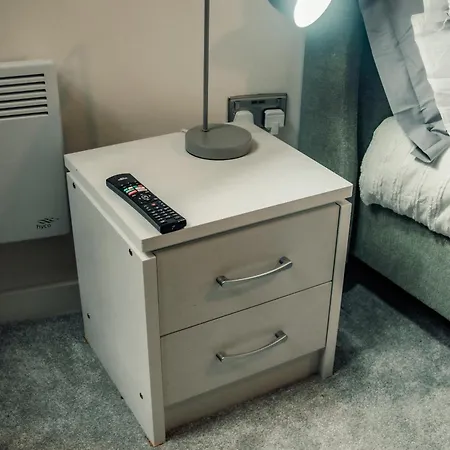 Perfect Leisure And Corporate 2-bedroom In Town Centre * Bradford (West Yorkshire)