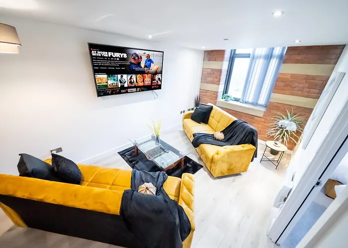 Perfect Leisure And Corporate 2-bedroom In Town Centre 布雷得佛